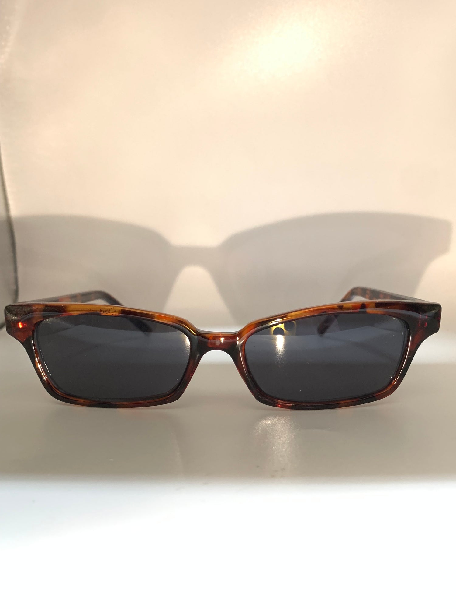 SALEMTortoise-Giant Vintage Eyewear