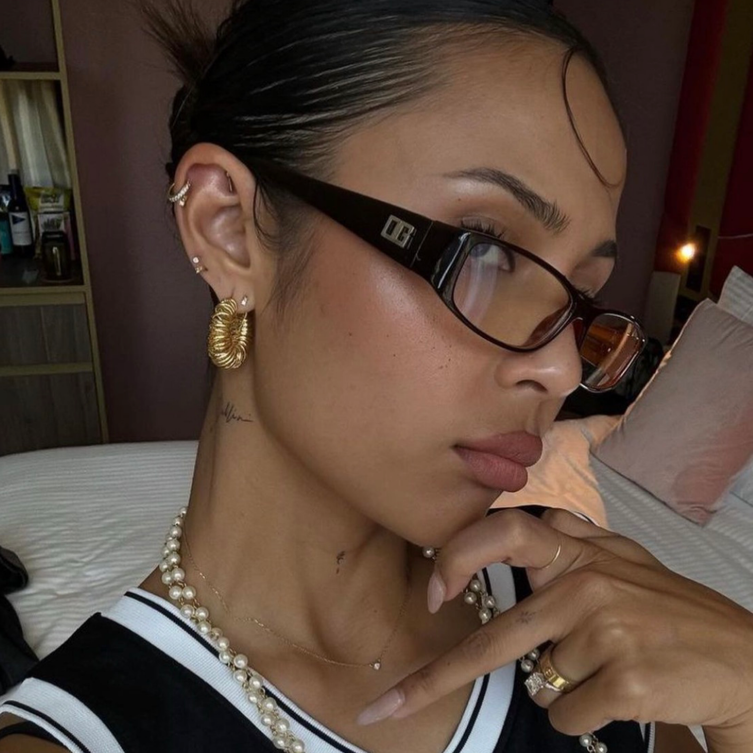 HI MY NAME IS Bayonetta-Style Clear Glasses-Giant Vintage Eyewear
