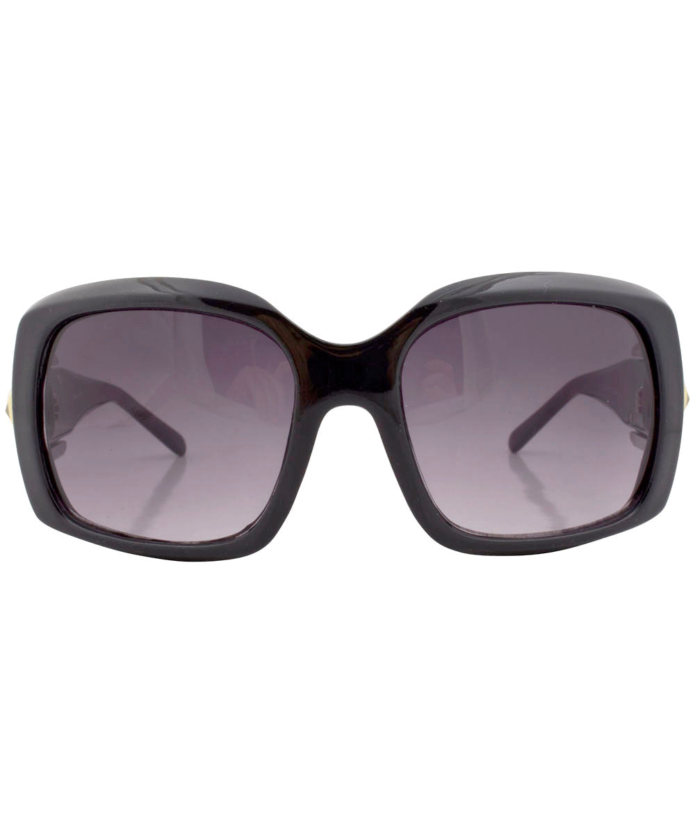 oversized sunglasses