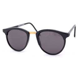 PASSAGE Black Classic Preppy Sunglasses