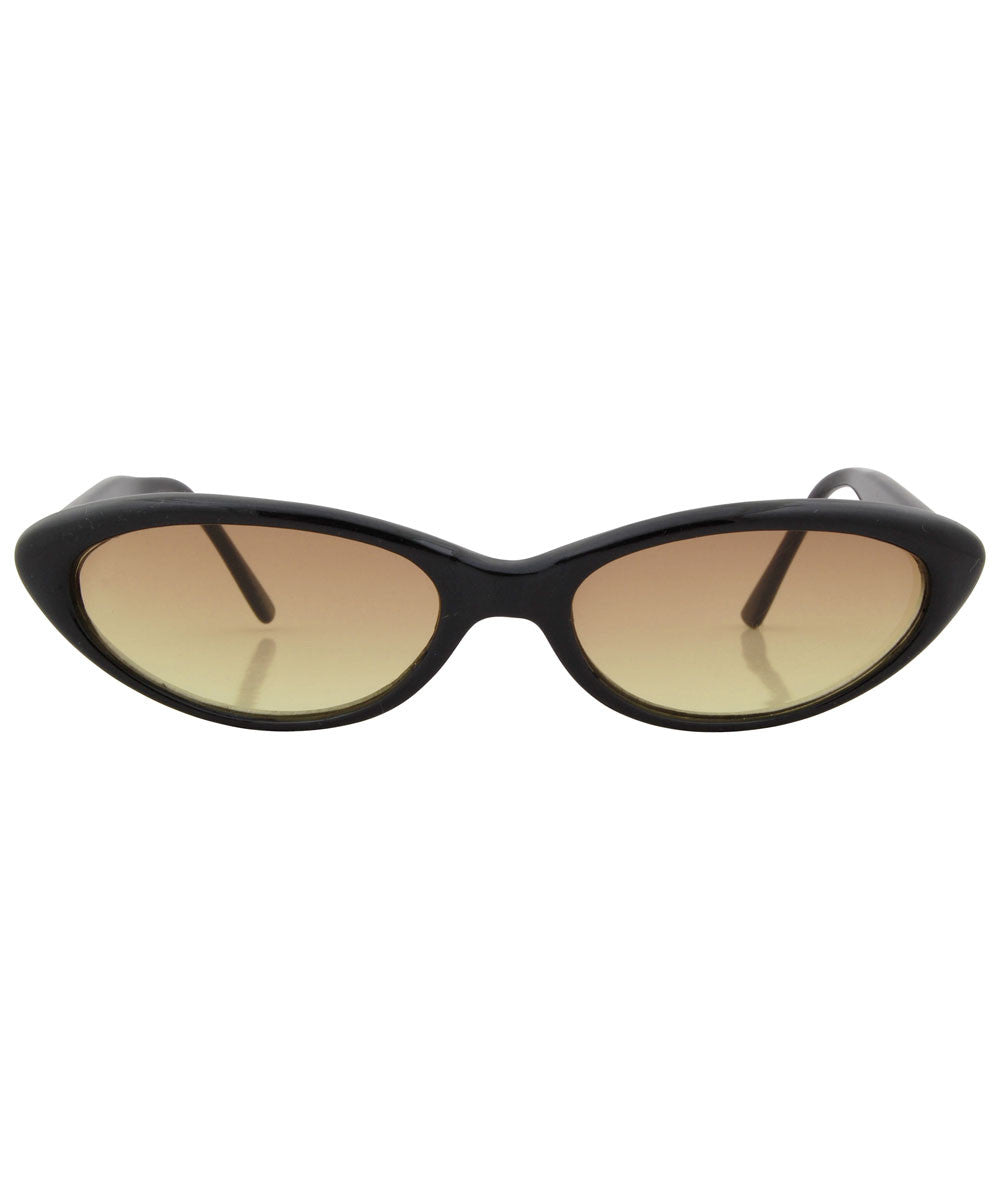 cat-eye sunglasses