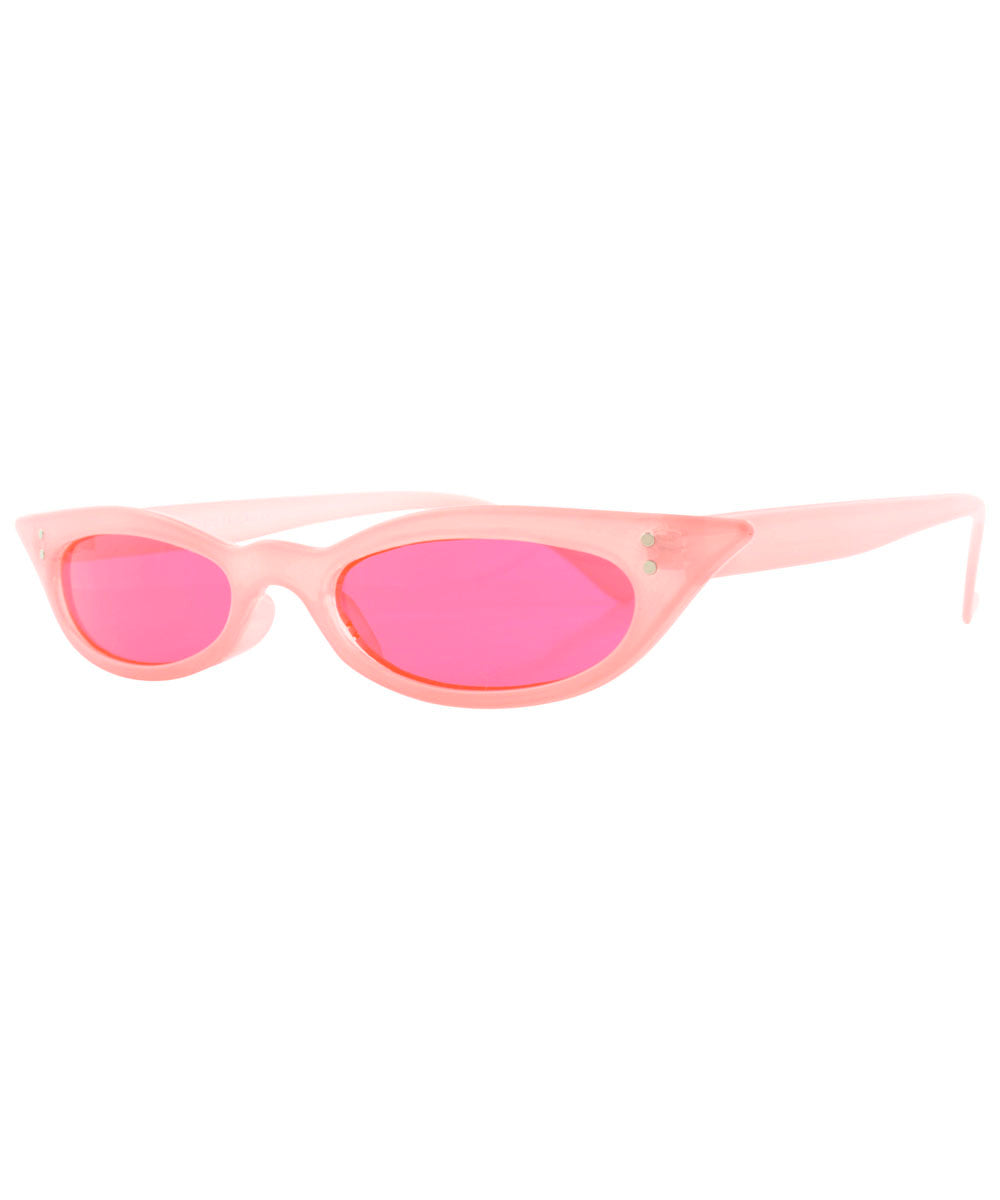 cat-eye sunglasses