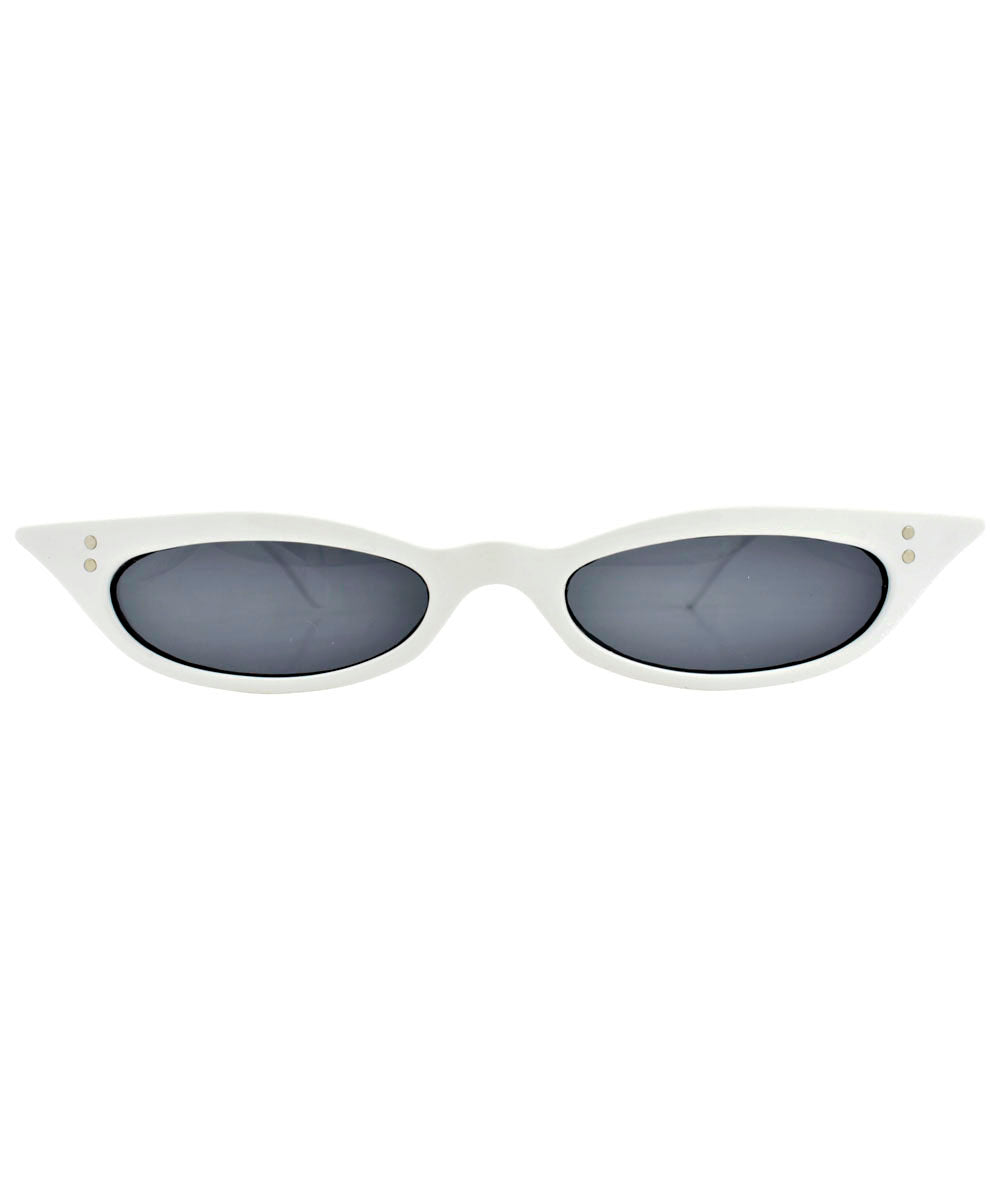 cat-eye sunglasses
