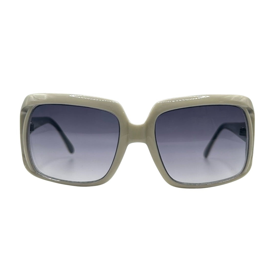 KISS ME 90s Hip-Hop Square SunglassesWhite/Smoke-Giant Vintage Eyewear