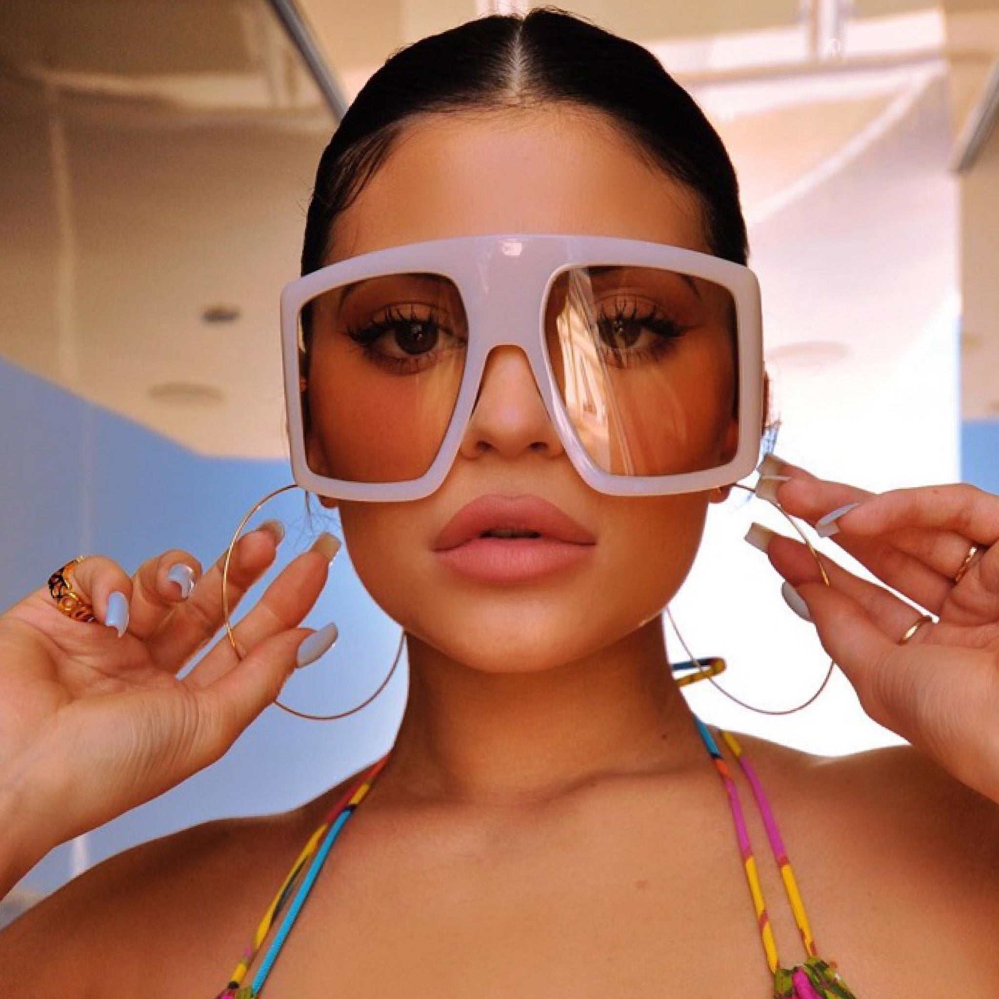 Style Inspiration 101: Kylie Jenner's sunglasses!