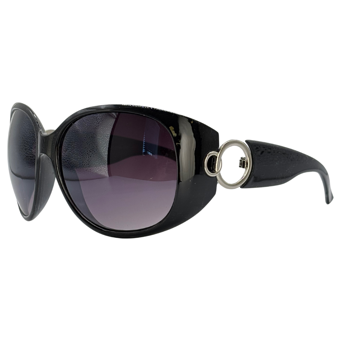 SWEETHEART Y2K Oval SunglassesBlack/Smoke-Giant Vintage Eyewear
