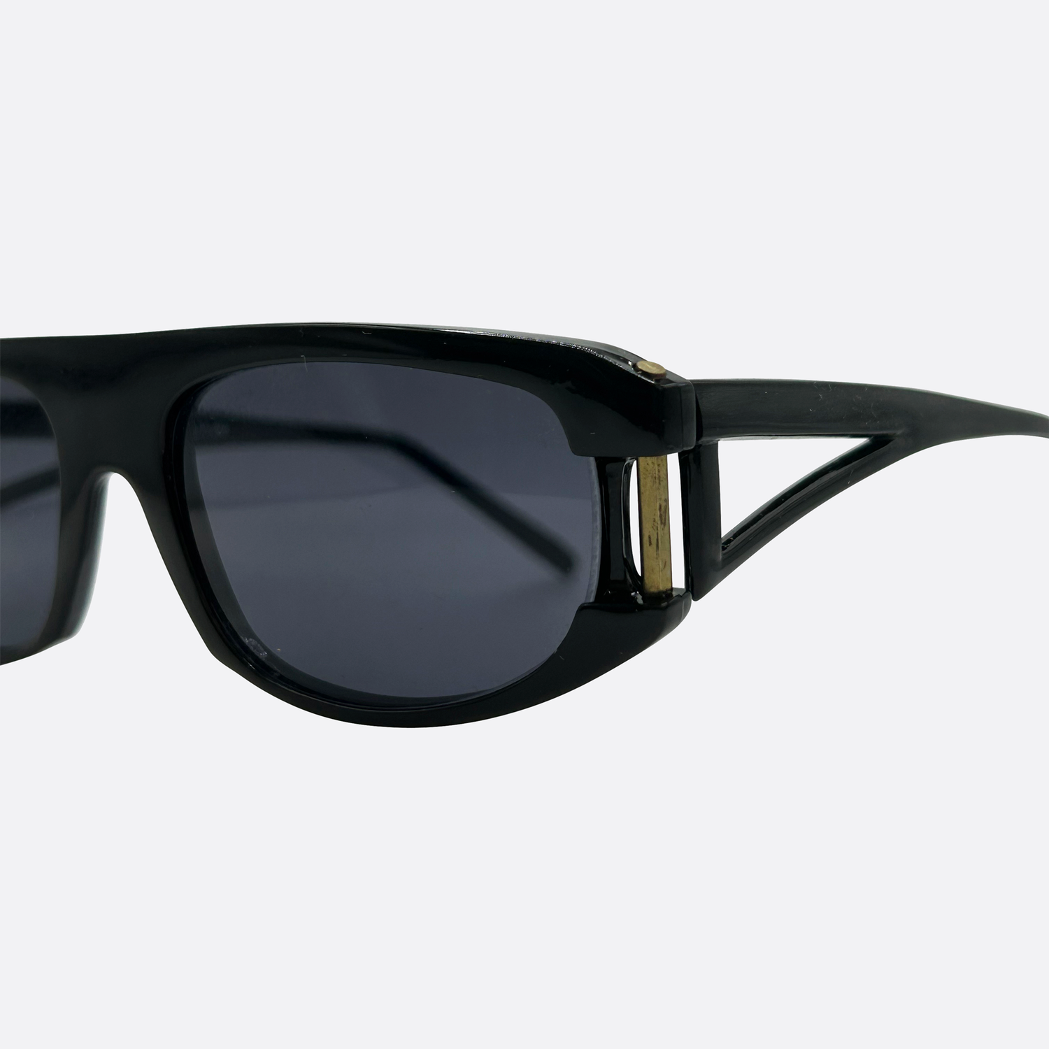 CROSSROAD Uniquely Hip Hop | Luxe Vintage-Giant Vintage Eyewear