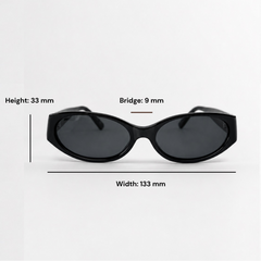 Black cat-eye sunglasses with dark lenses shown on a white background with dimension lines and text indicating height 33 mm, bridge 9 mm, and width 133 mm.
