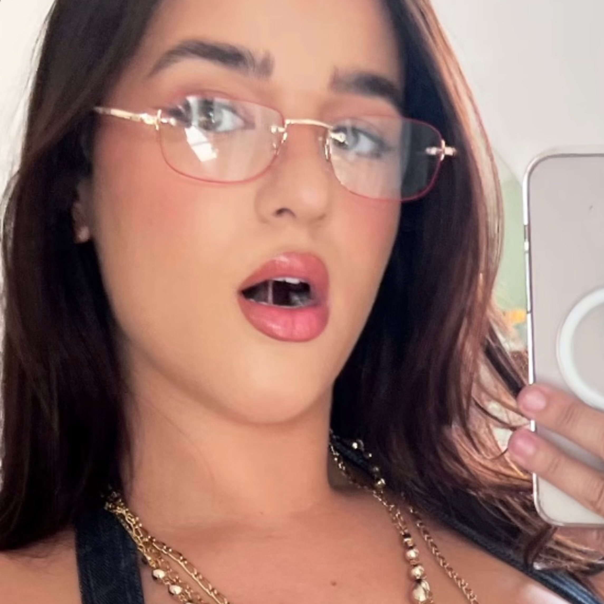 MAISIE Small Clear 90s Glasses-Giant Vintage Eyewear