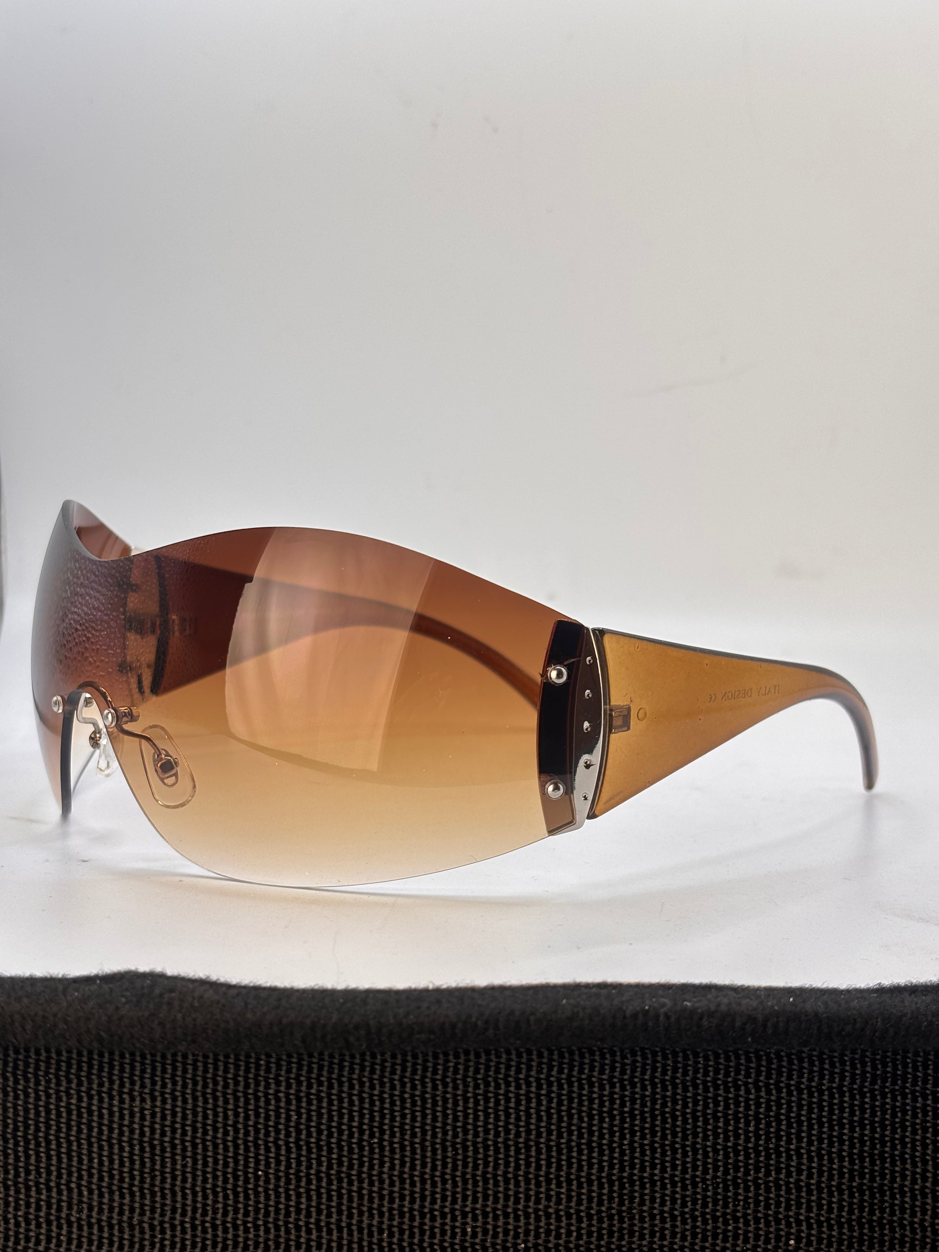 TON-Giant Vintage Eyewear