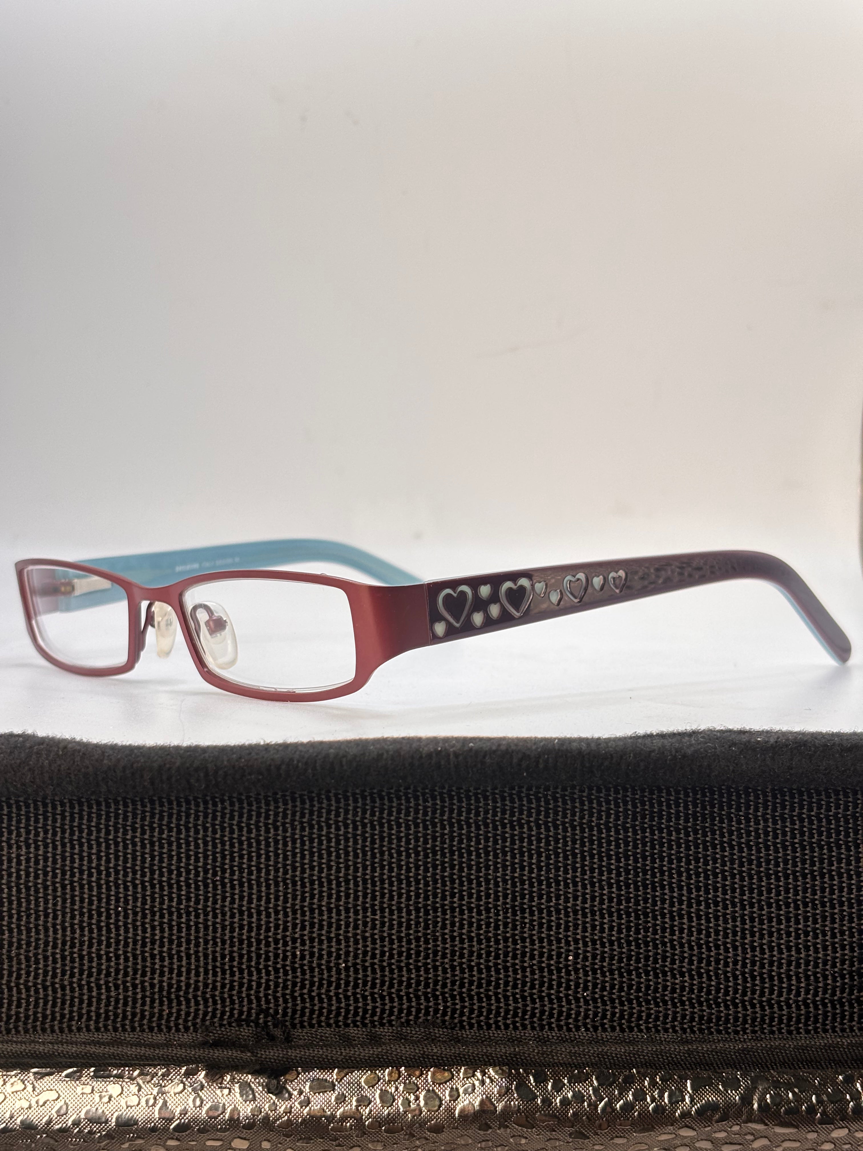 V DAY-Giant Vintage Eyewear