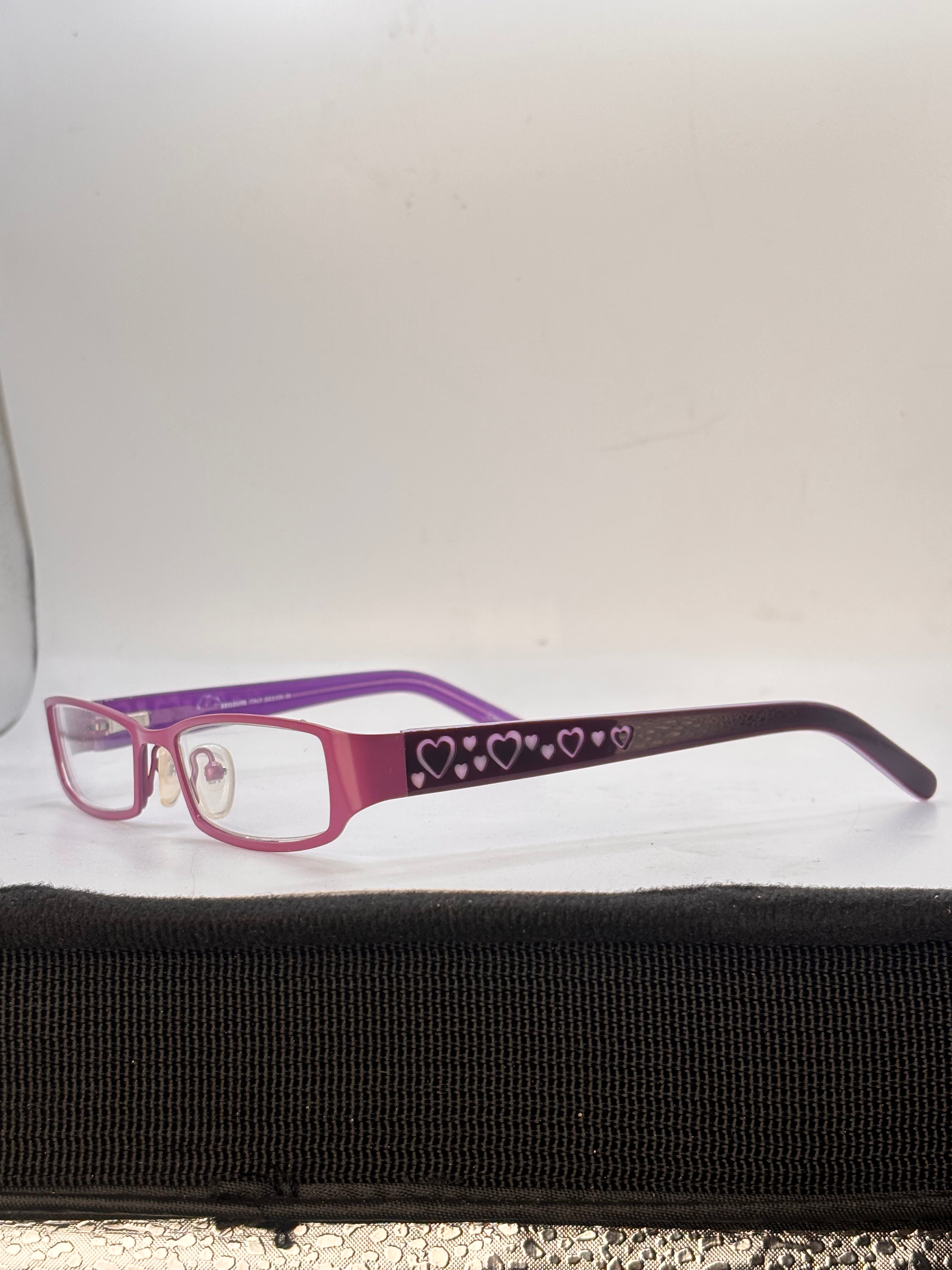 V DAY-Giant Vintage Eyewear