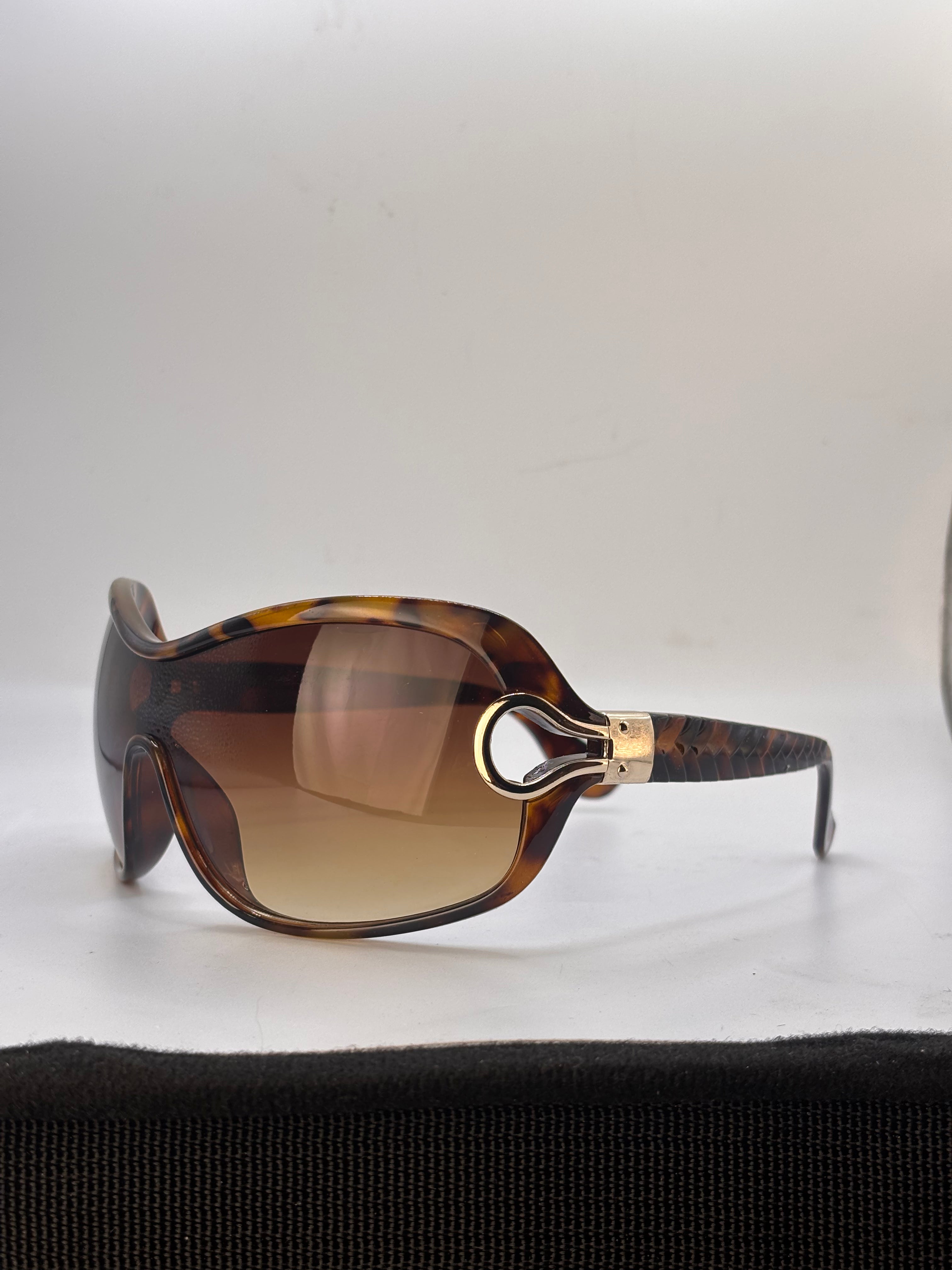 LOVER-Giant Vintage Eyewear