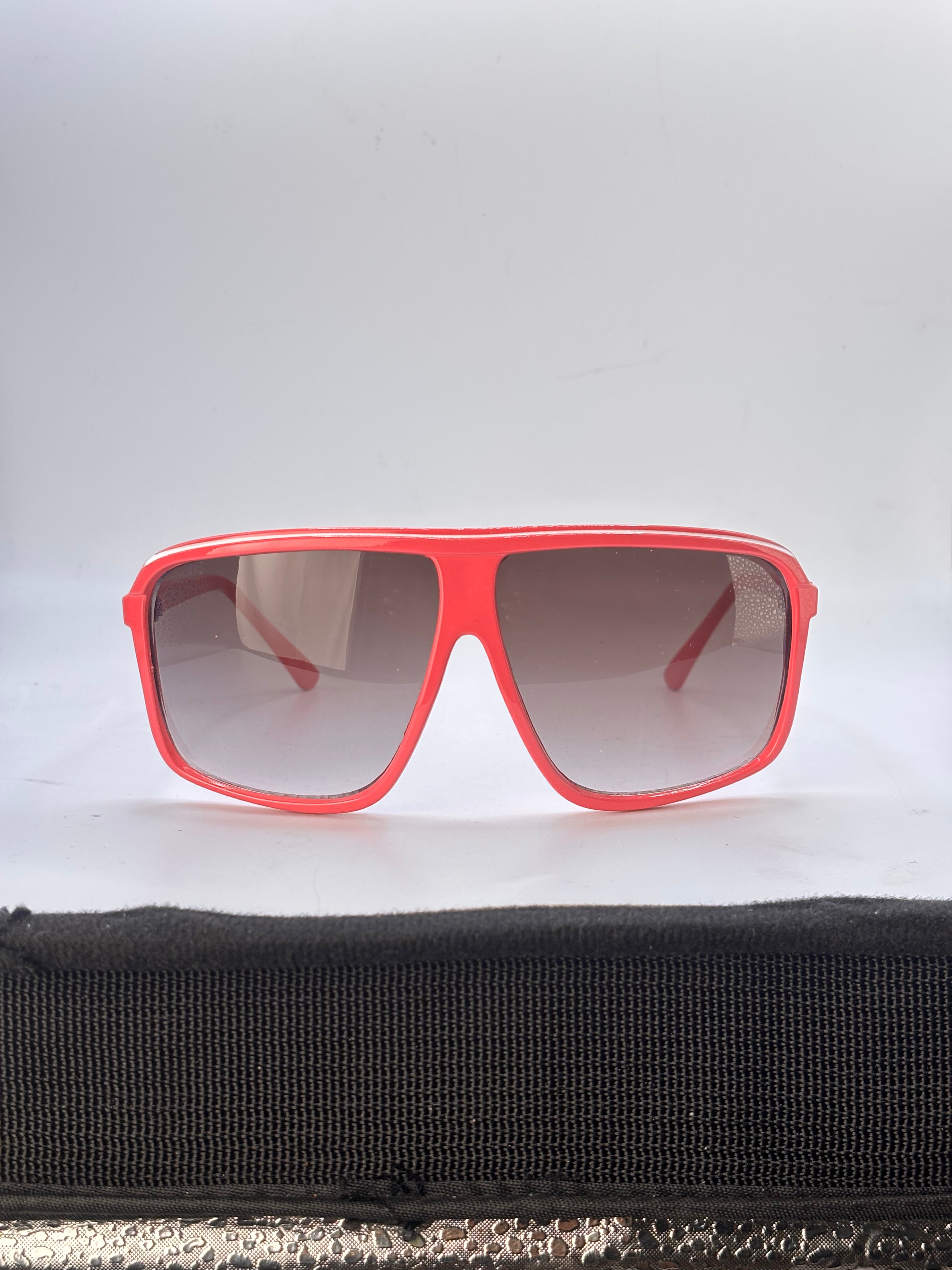 VIBE-Giant Vintage Eyewear