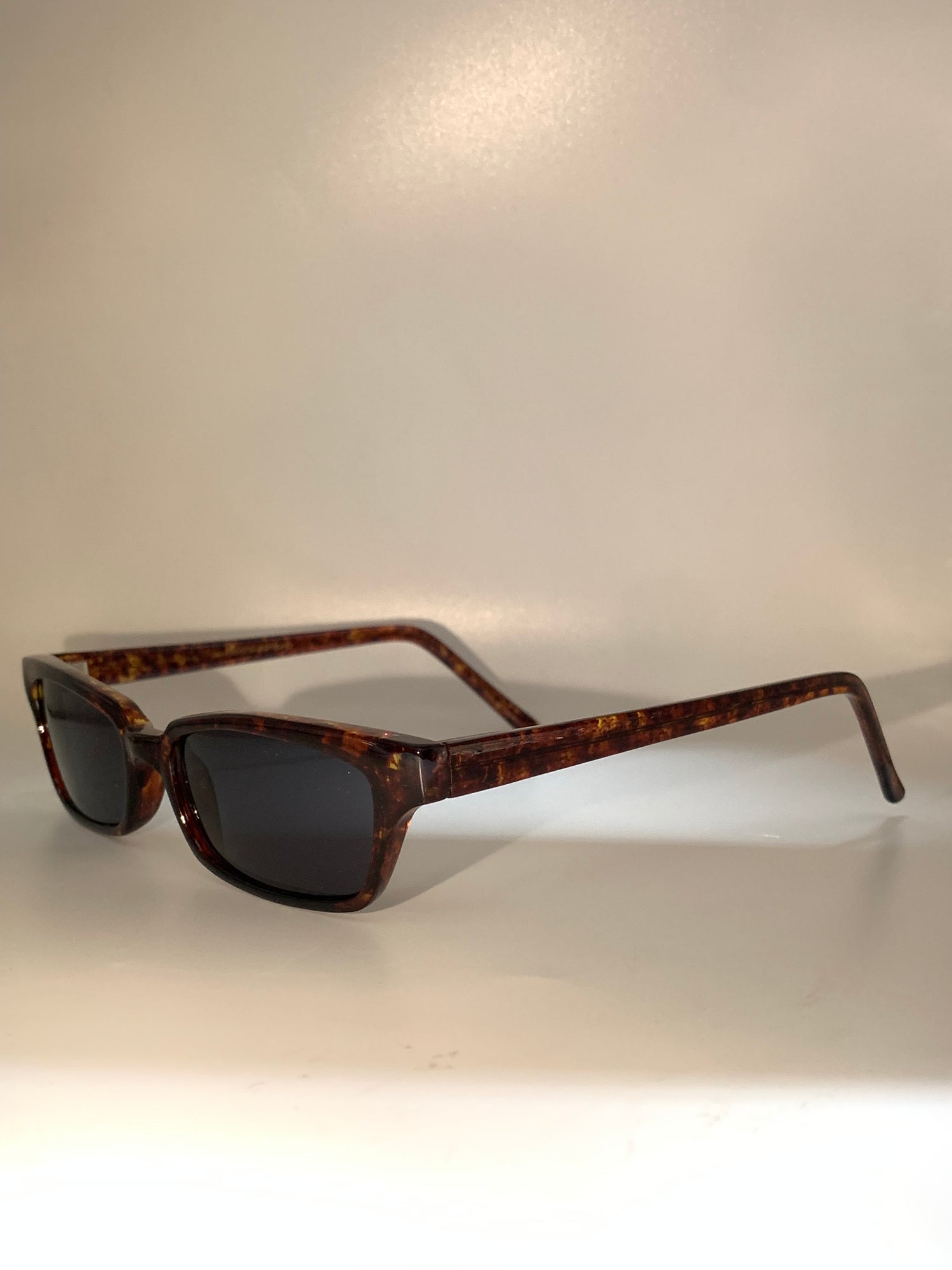 SALEM-Giant Vintage Eyewear