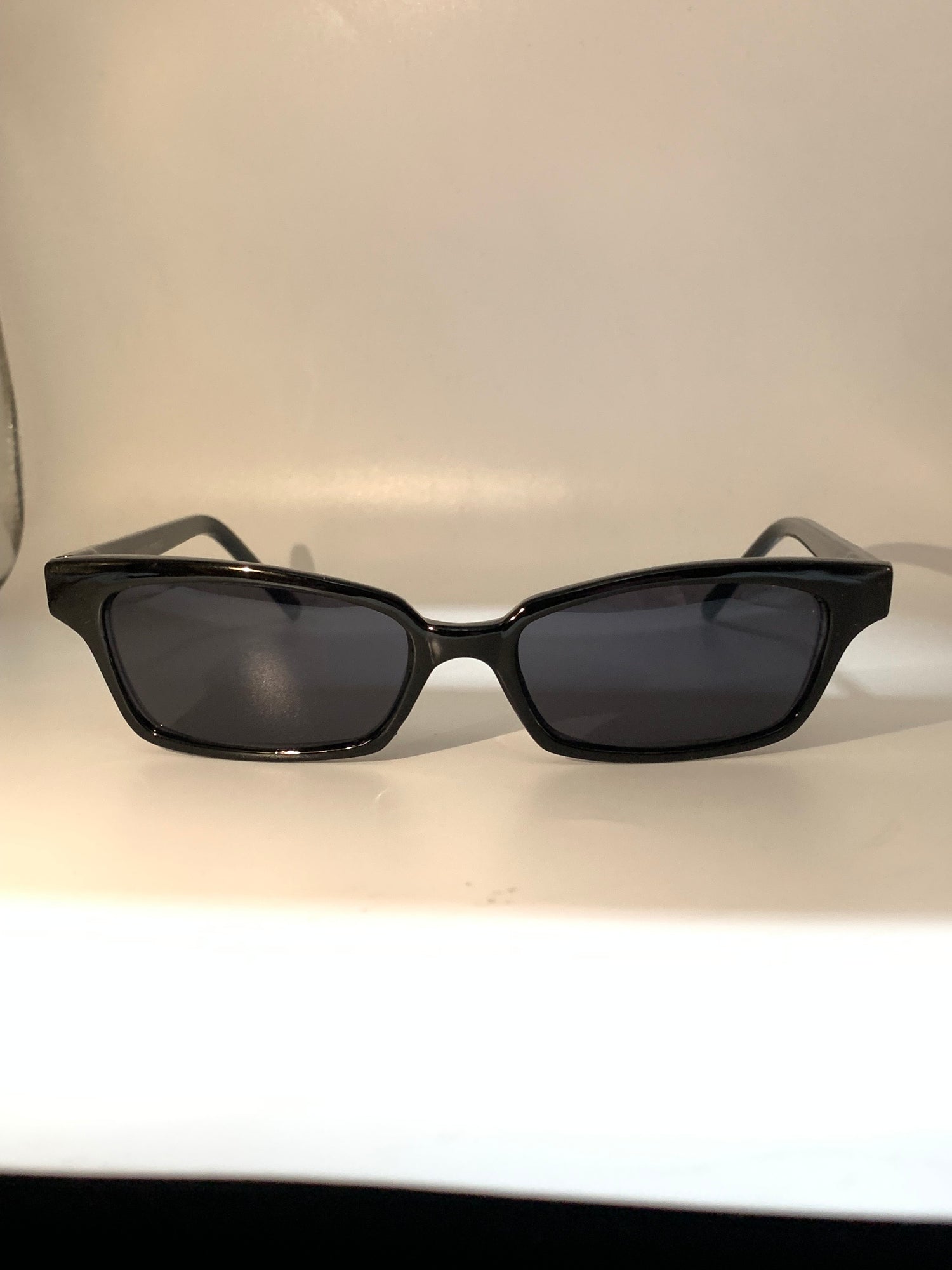 SALEMBlack-Giant Vintage Eyewear