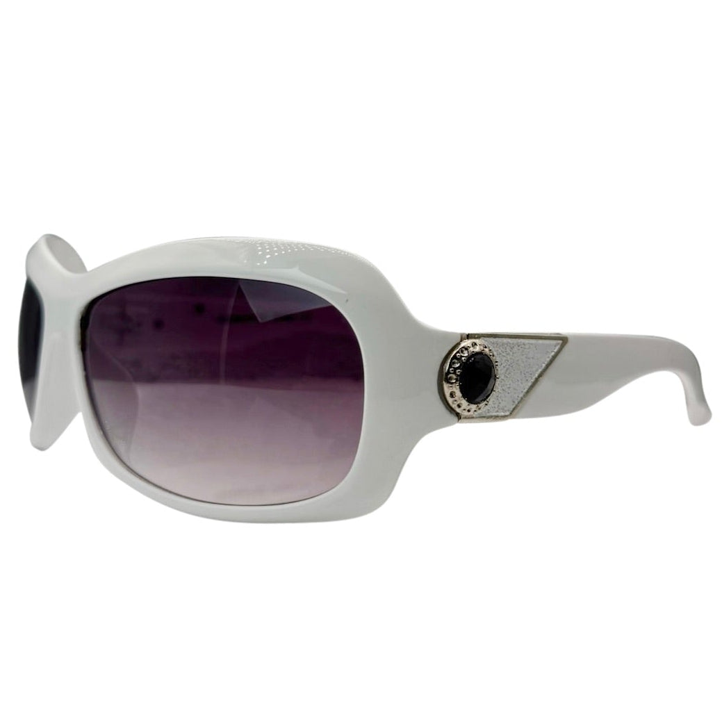 Side profile of the White Smoke NICOLE sunglasses, highlighting the sleek high-gloss finish and wrap-around silhouette.