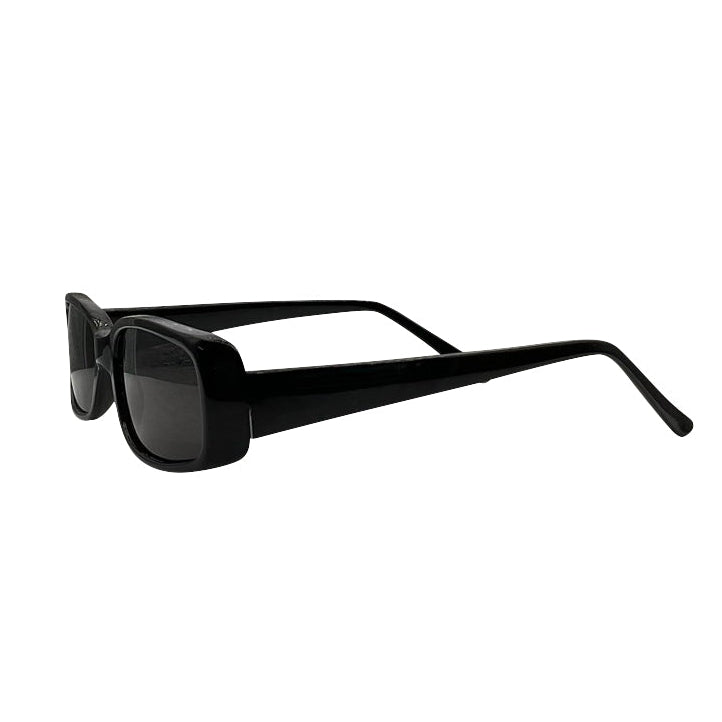A profile view of the black rectangular sunglasses showcasing the wide, sturdy temples and seamless hinge design. The side perspective emphasizes the uniform thickness of the frame and the sleek, wrap-around contour of the dark lenses.
