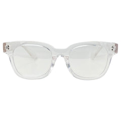 crystal clear glasses women and men with a blueblocker lens 