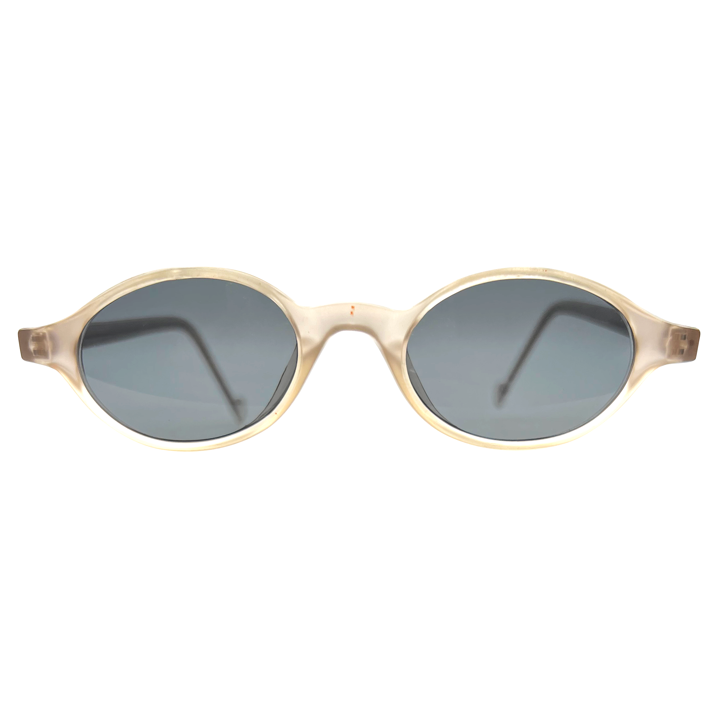 Summer must-haves: Oval sunglasses | Specsavers IE