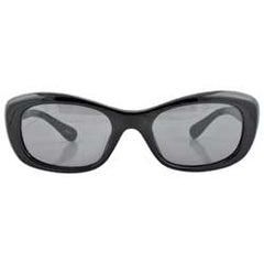 cat-eye sunglasses