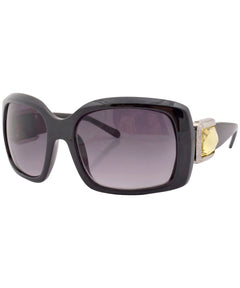 oversized sunglasses