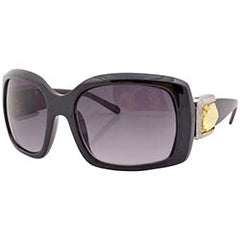oversized sunglasses