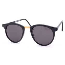 PASSAGE Black Classic Preppy Sunglasses