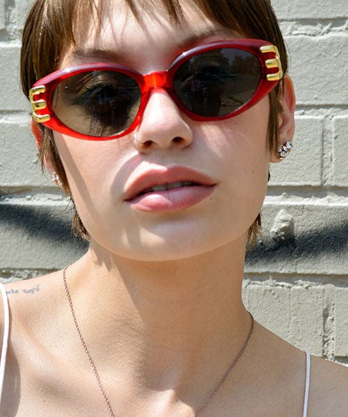 pout crystal red sunglasses