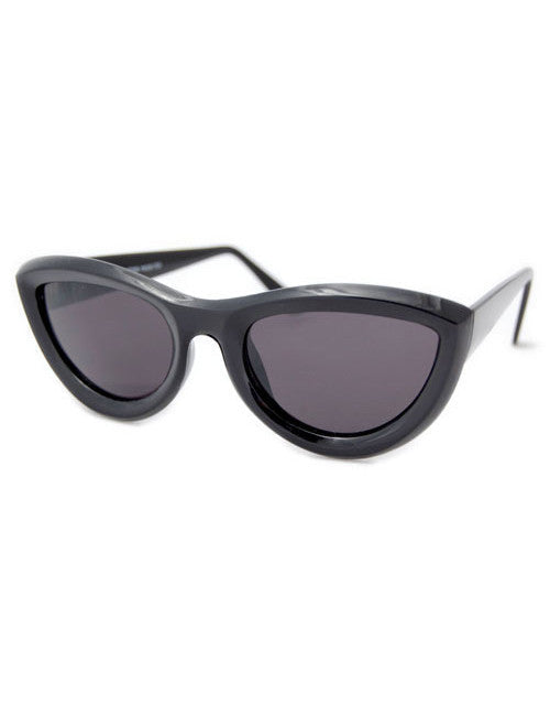 cat-eye sunglasses