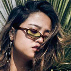 cat-eye sunglasses
