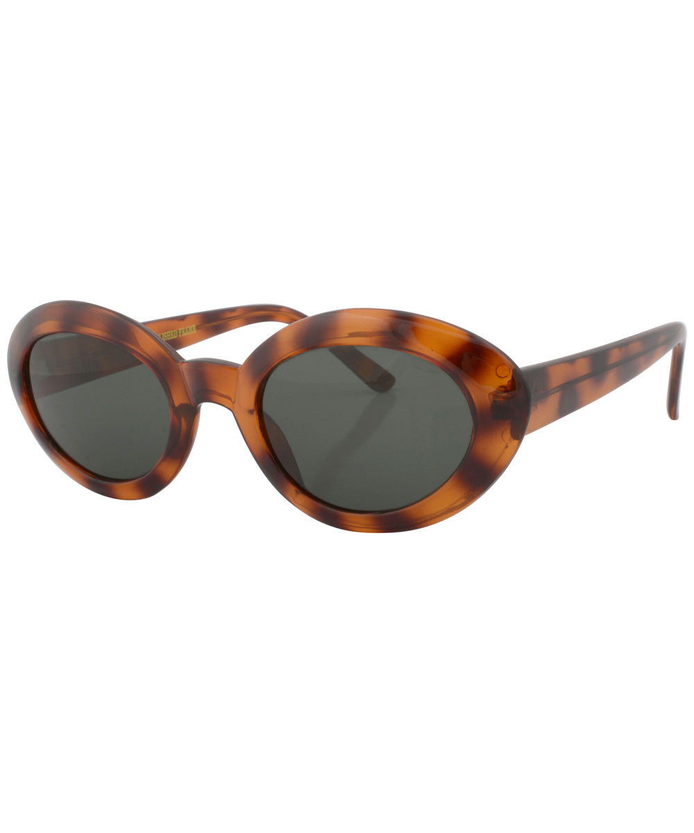 cat-eye sunglasses