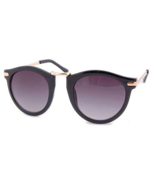 tappy black sunglasses