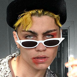 cat-eye sunglasses