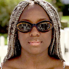 cat-eye sunglasses