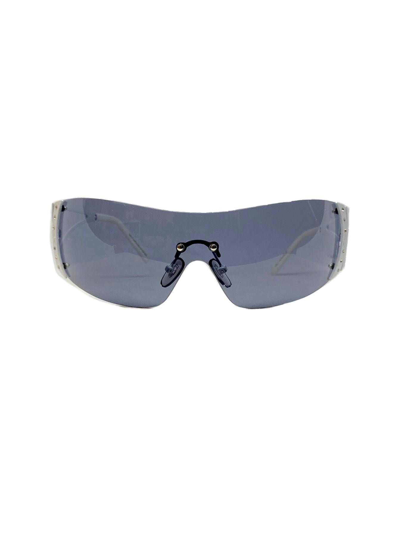 BARBZ White/Super Dark Rimless Fashion Sunglasses
